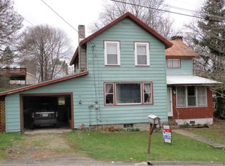 323 S 2nd Ave, Corry, PA 16407