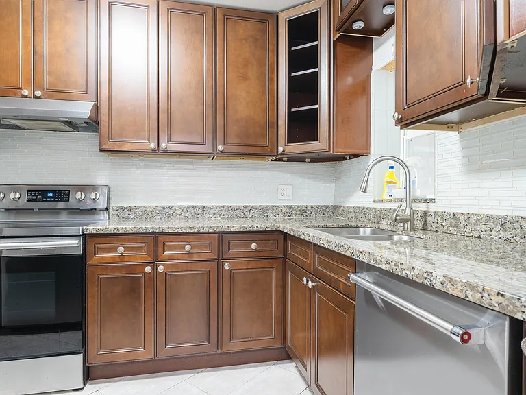 9696 SW 1st Pl — Photo 9