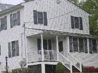 9136 Rexis Ave, Perry Hall, MD 21128