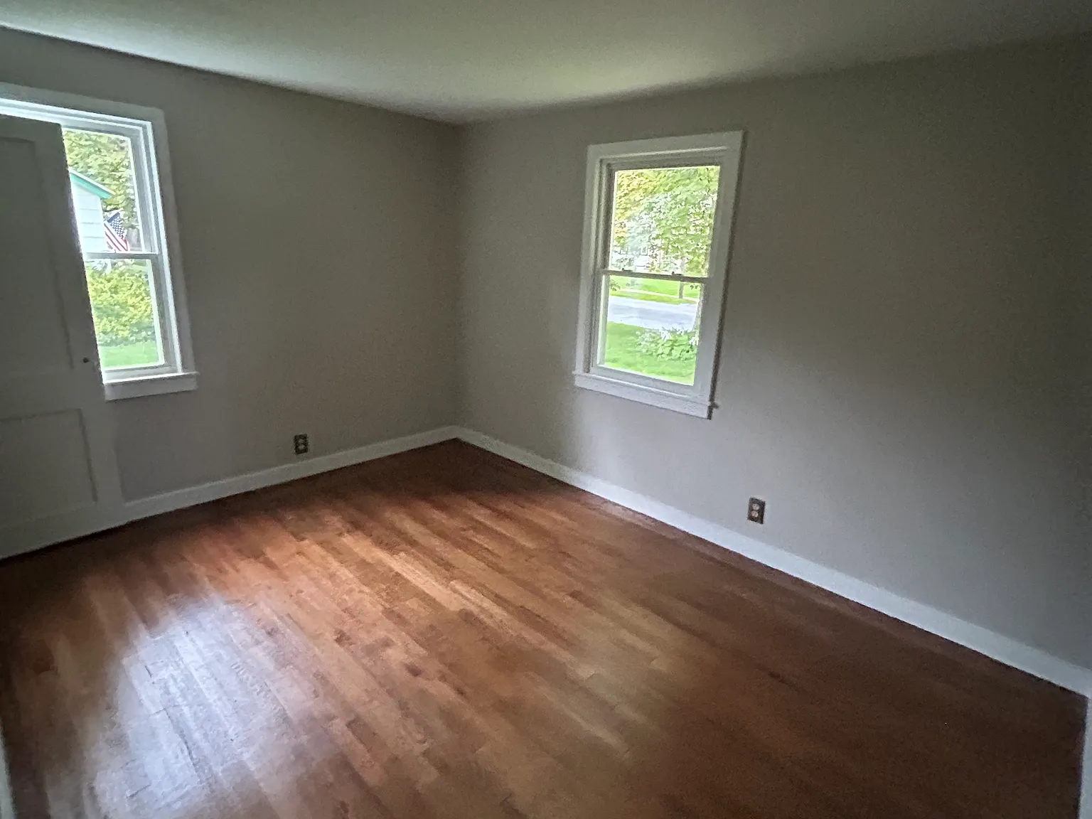 2 bed, 900 sqft, $2,950 — Photo 2