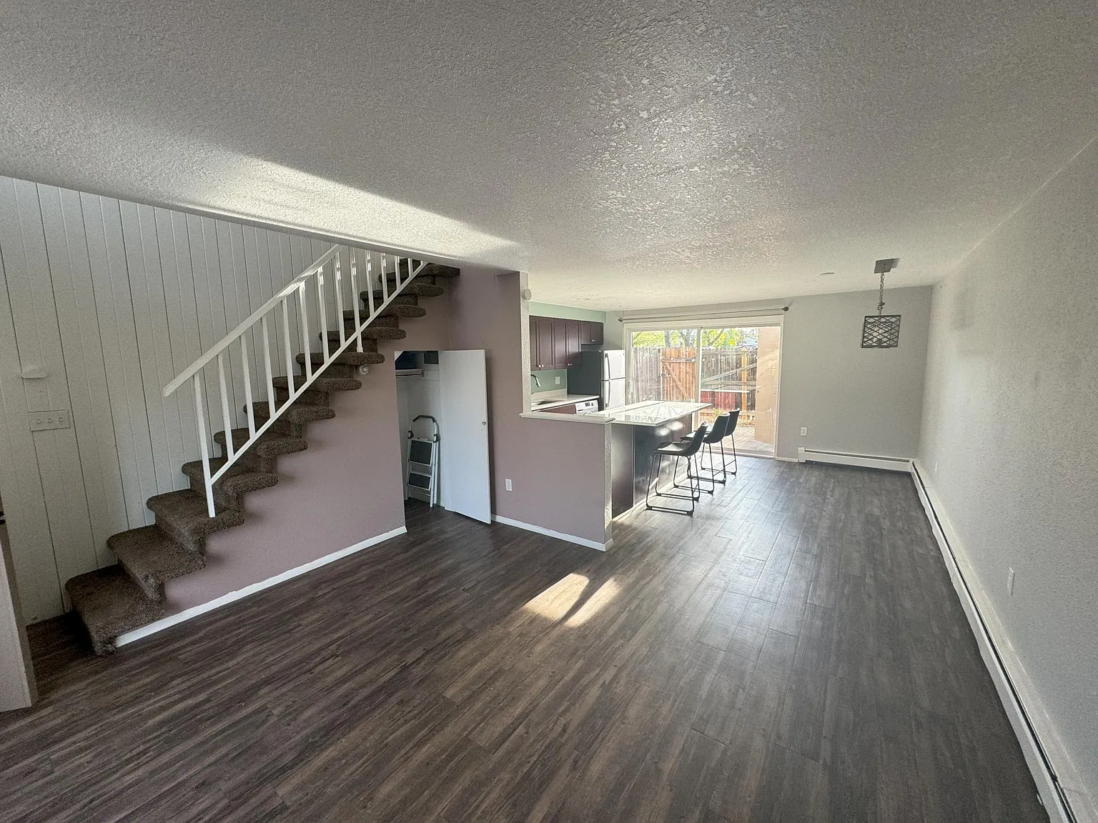 2 bed, 775 sqft, $2,000 — Photo 3