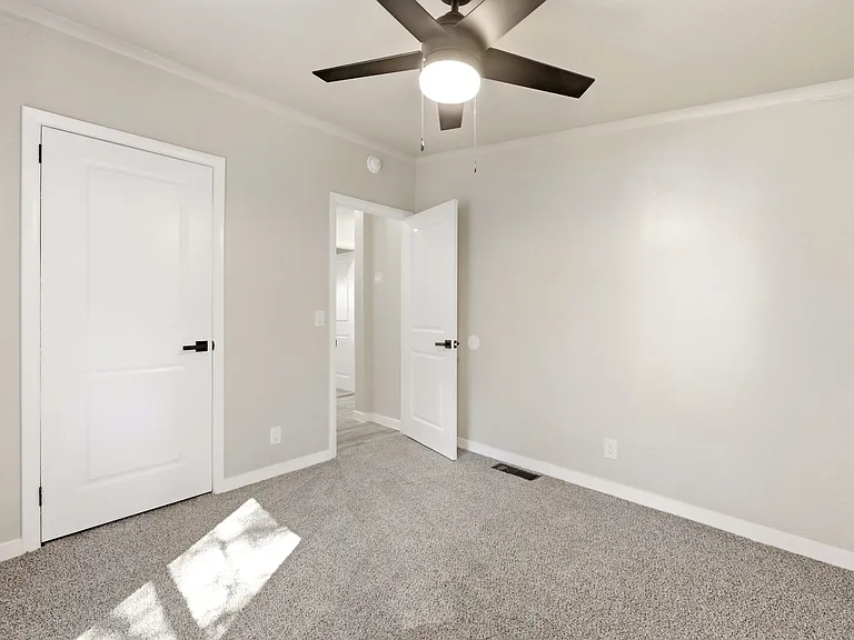 2101 W Park Valley Rd — Photo 15