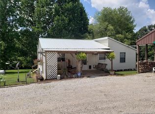 6186 W Newton Stewart Rd, Taswell, IN 47175