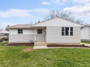 2368 E River Dr, Green Bay, WI 54301