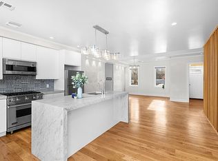 301 Bainbridge St, Brooklyn, NY 11233