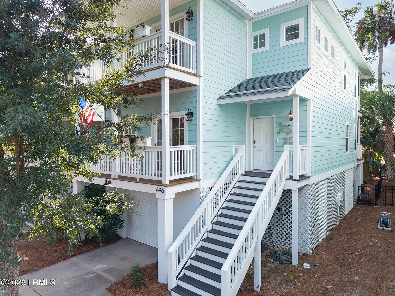 696 Bonito Dr