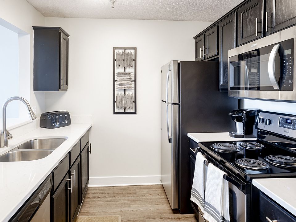 Spacious Fully Updated Kitchens
