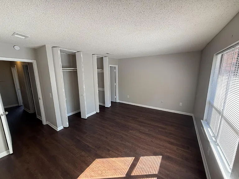 251 Rast St #H-4 — Photo 15