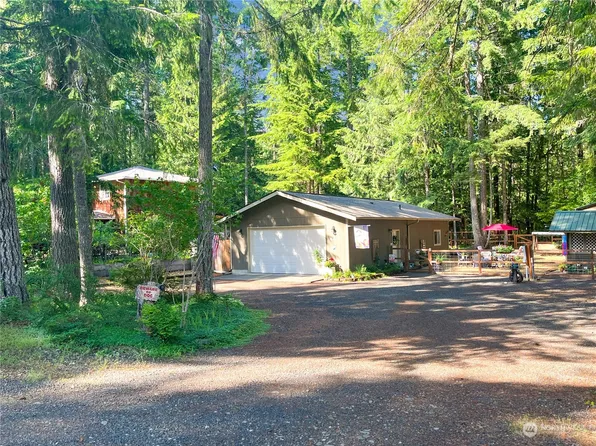 81 N Duckabush Drive E, Hoodsport, WA 98548