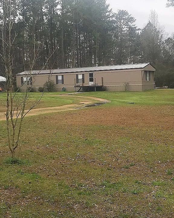 1st image of 126 Wilkinson Ln SE