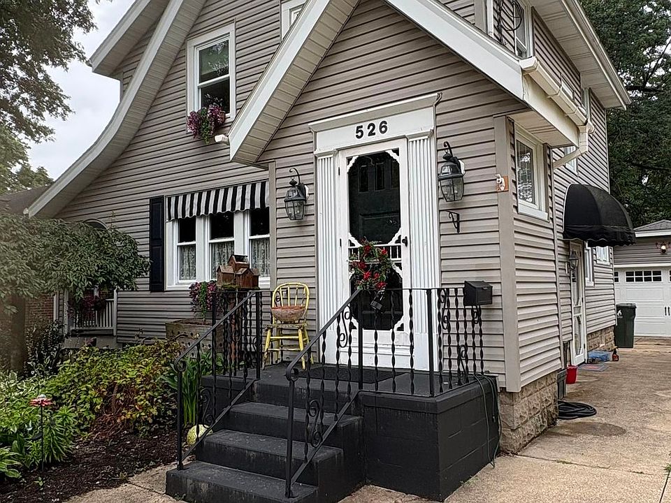 2nd image of 526 High St