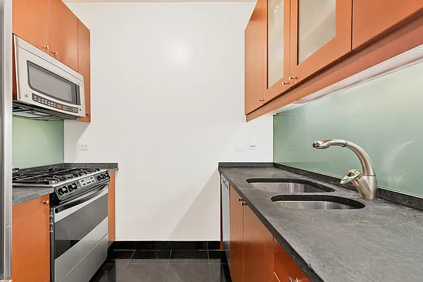 Rented by Douglas Elliman | media 2