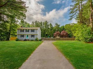 124 Howland Rd, Assonet, MA 02702