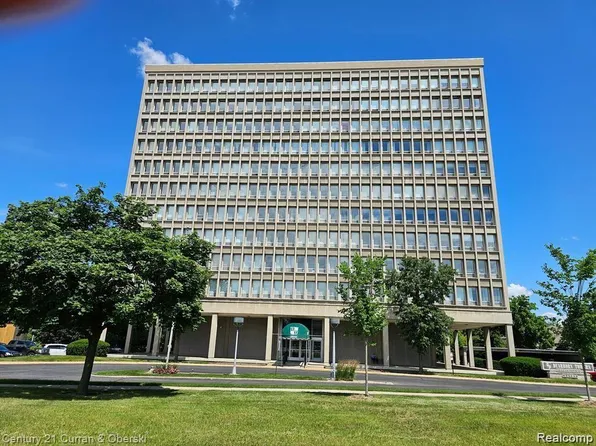 22700 Garrison St APT 602, Dearborn, MI 48124