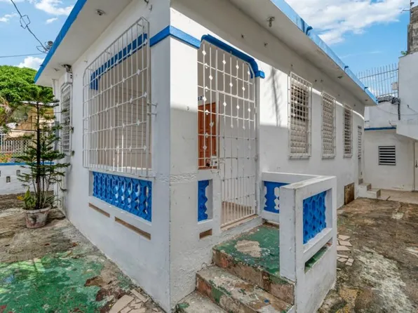 527 Calle Lippit Bo Obrero, San Juan, PR 00915