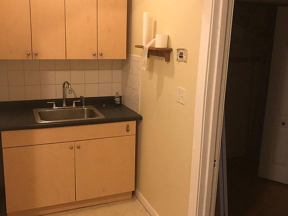 4th image of 3341 S Lituanica Ave #1M