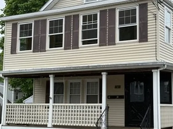 20-22 Rendall Pl #2, Melrose, MA 02176