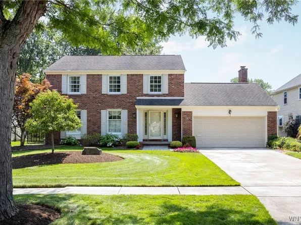 117 Old Orchard Dr, Buffalo, NY 14221