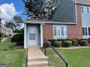 636 North Ave APT 11A, Jonesboro, GA