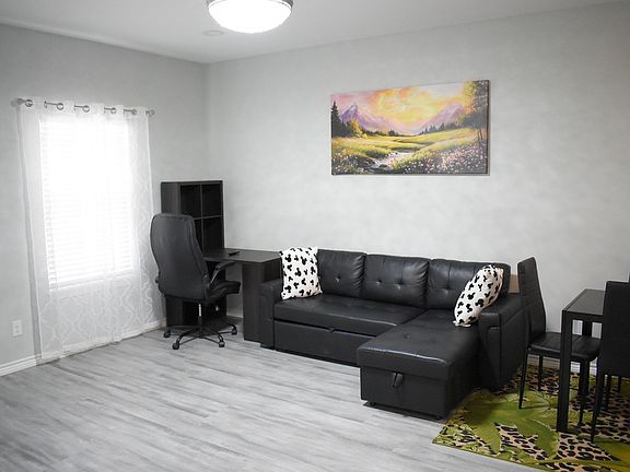 2nd image of 1911 Banita St #102
