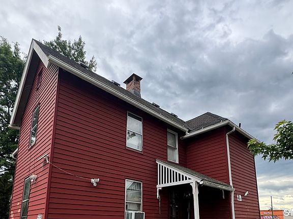 3rd image of 26 Phelps Street