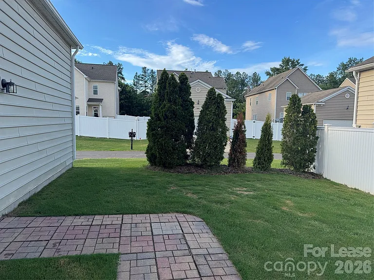 10713 Serape Rd — Photo 29