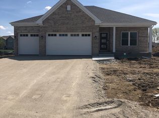 2181 Bartram Rd, North Aurora, IL 60542