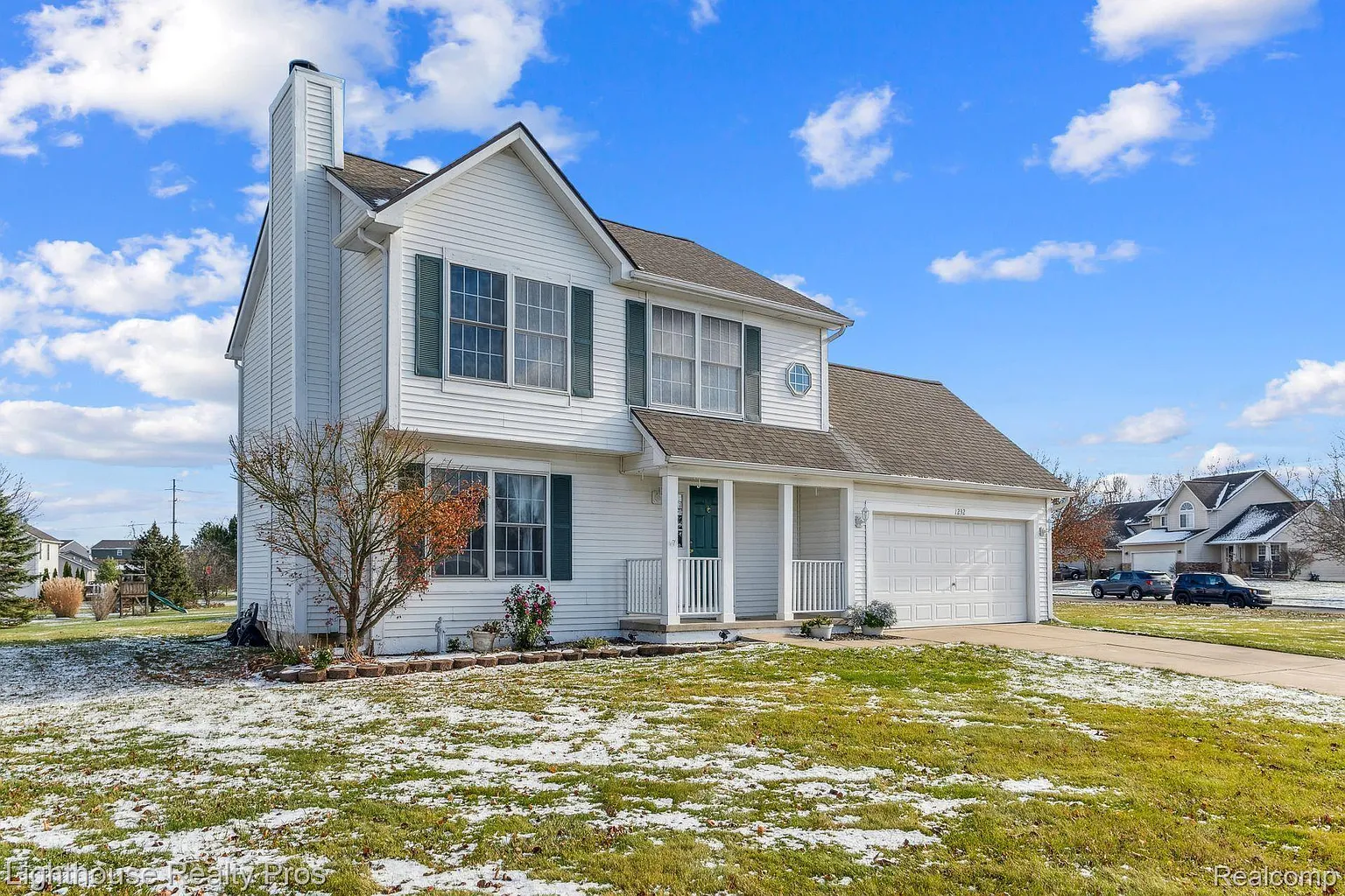 1232 Maple Leaf Ln photo 1