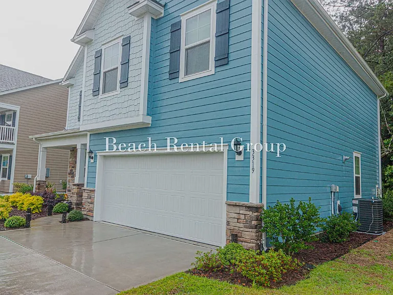 3319 Moss Bridge Ln — Photo 2