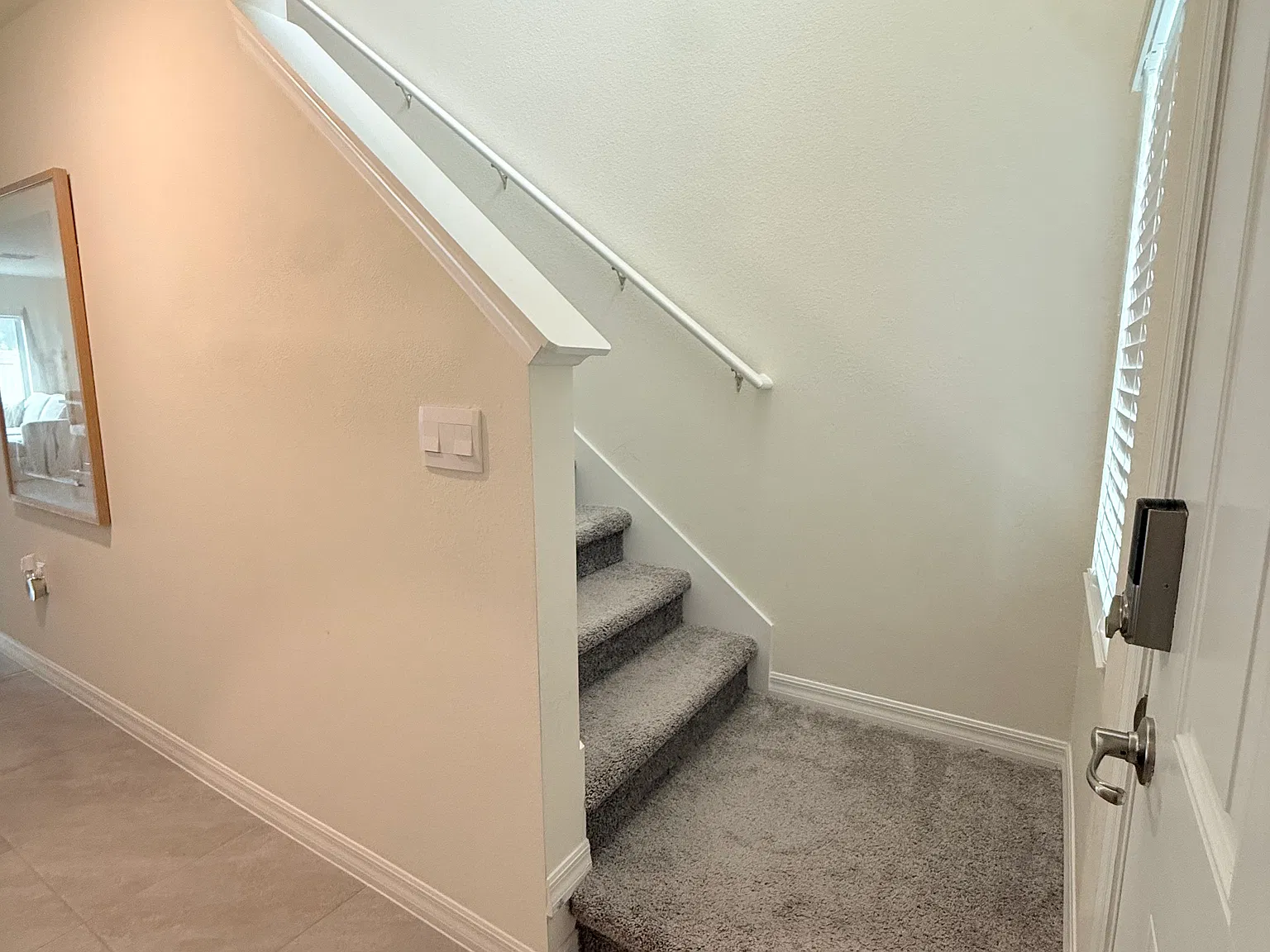 3 bed, 2.5 bath, 1463 sqft, $1,950 — Photo 3
