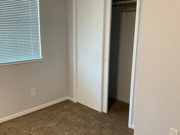 5th image of 21647 Haviland Ave Unit A