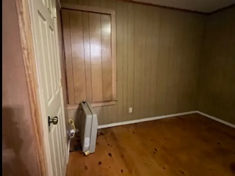 1823 Lisbon Rd — Photo 3