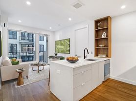228 Berry St
