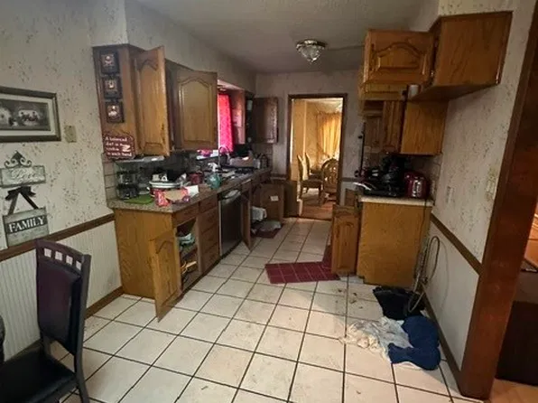 545 Renee Ln, Desoto, TX 75115