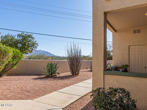5th image of 2355 W Via Di Silvio