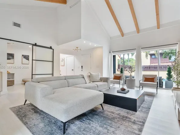 20345 NE 10th Ct, Miami, FL 33179