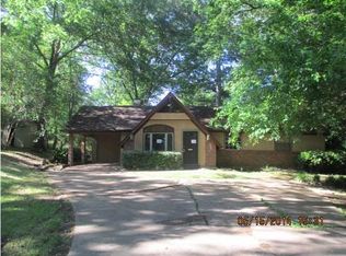 536 Launcelot Rd, Jackson, MS 39206