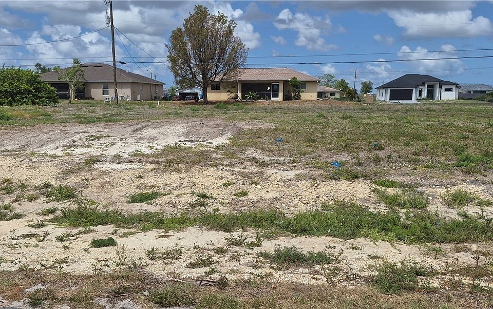1st image of 1300 NE 13th Ave