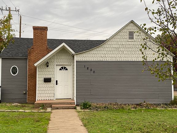 2nd image of 1820 Dayton Ave