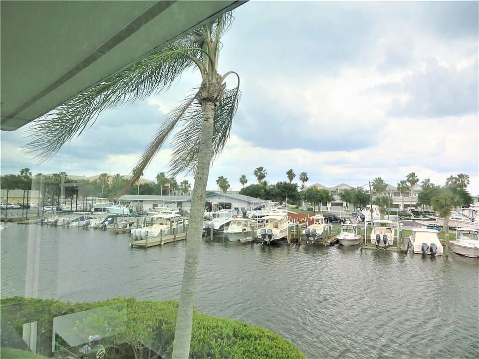 2800 Indian River Blvd 10, Vero Beach, FL 32960 Zillow