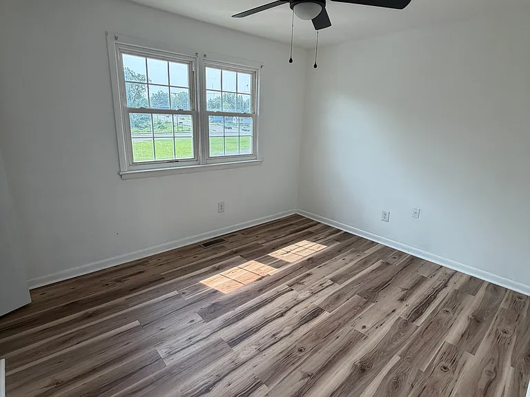 2507 Wise St #B — Photo 6