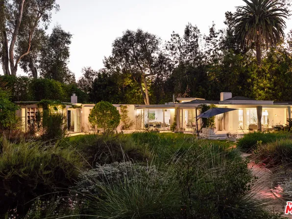 101 Bel Air Rd, Los Angeles, CA 90077