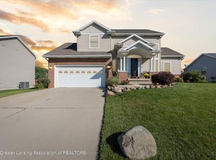 8827 Mattrada Dr, Dimondale, MI 48821