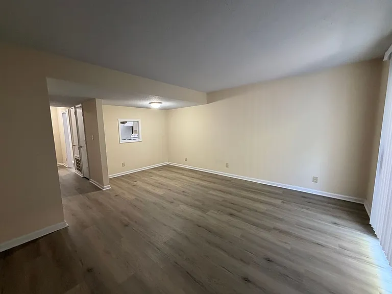 1792H Ebenezer Rd — Photo 5