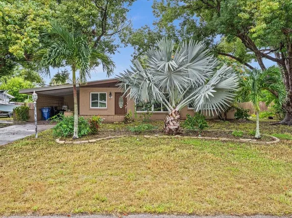 445 Redwood Rd, Venice, FL 34293