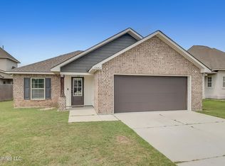 15062 Baylor Ave, Gulfport, MS 39503