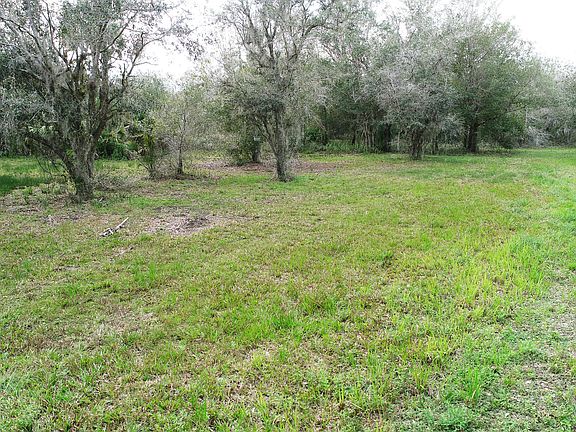 5th image of 19376 NW 288th St Street