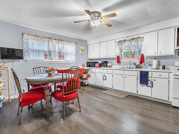 5th image of 317 Dorsetshire Dr