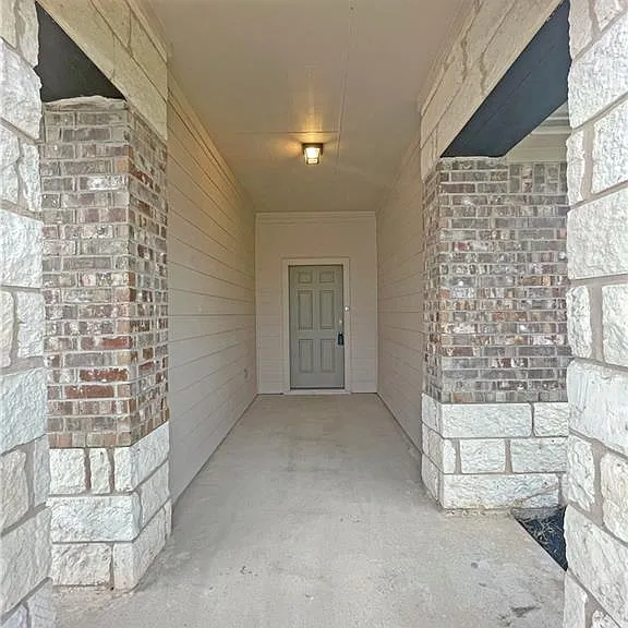 5825 Shanjia Dr — Photo 3
