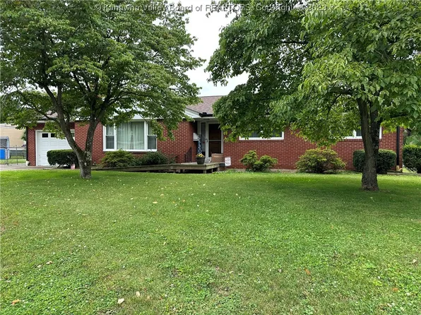 1004 Simpson Pl, Point Pleasant, WV 25550